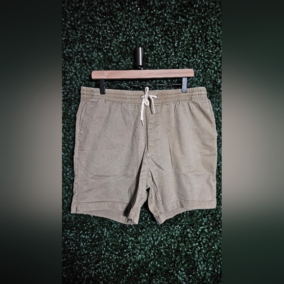 PacSun Tan Flat Front Shorts - Picture 1 of 4
